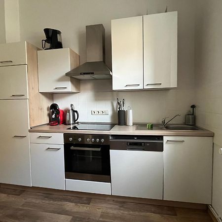 Frisch Renoviert - Ruhig Aber Dennoch Sehr Zentral Gelegen Apartment Вилхелмсхафен Екстериор снимка