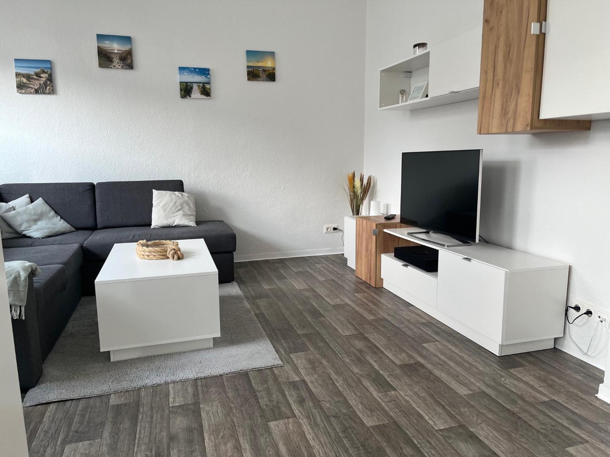 Frisch Renoviert - Ruhig Aber Dennoch Sehr Zentral Gelegen Apartment Вилхелмсхафен Екстериор снимка